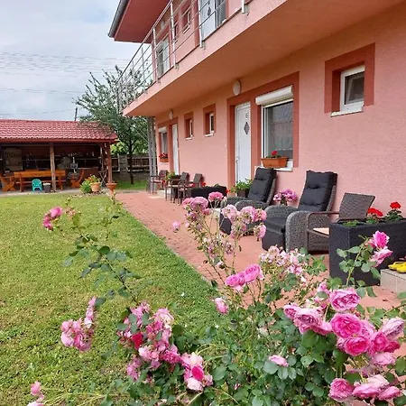 Apartmany-anna *