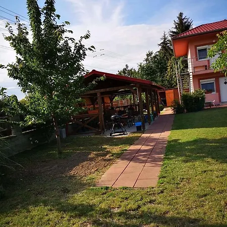 Apartmany-anna *