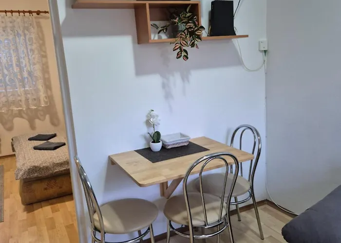 Apartmany-anna Apartamento Podhájska